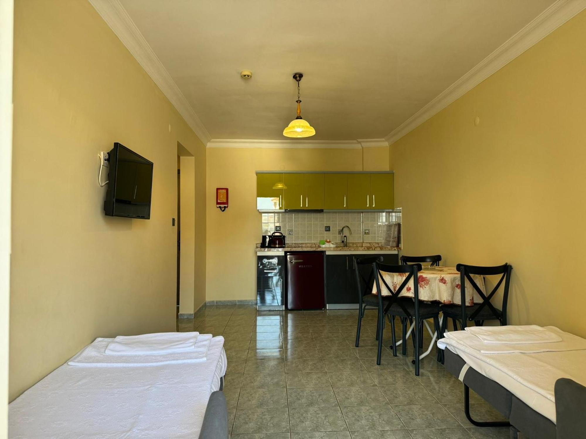 Ozlem 2 Apart Hotel Μαρμαρίς Εξωτερικό φωτογραφία